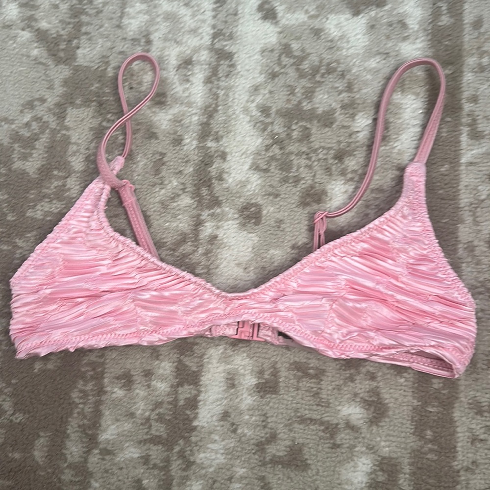 Triangl XS swim top, perfect condition, worn once!